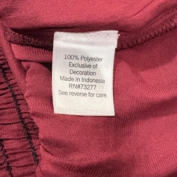 Nine West‎ NWT Burgundy Mock Neck Ruffle Peplum Blouse Long Sleeve Women Size XL - Picture 6 of 6